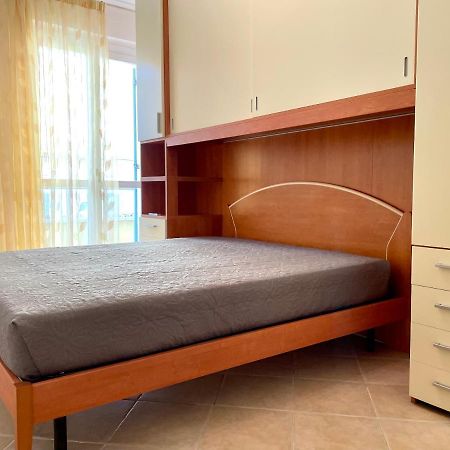 Sunset Boutique Apartment Marina di Massa Luaran gambar